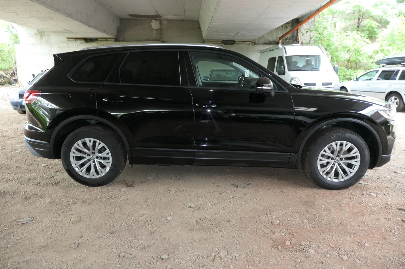 VW Touareg 3.0TDI 231кс ATMOSPHERE 4-MOTION НОВ - изображение 4