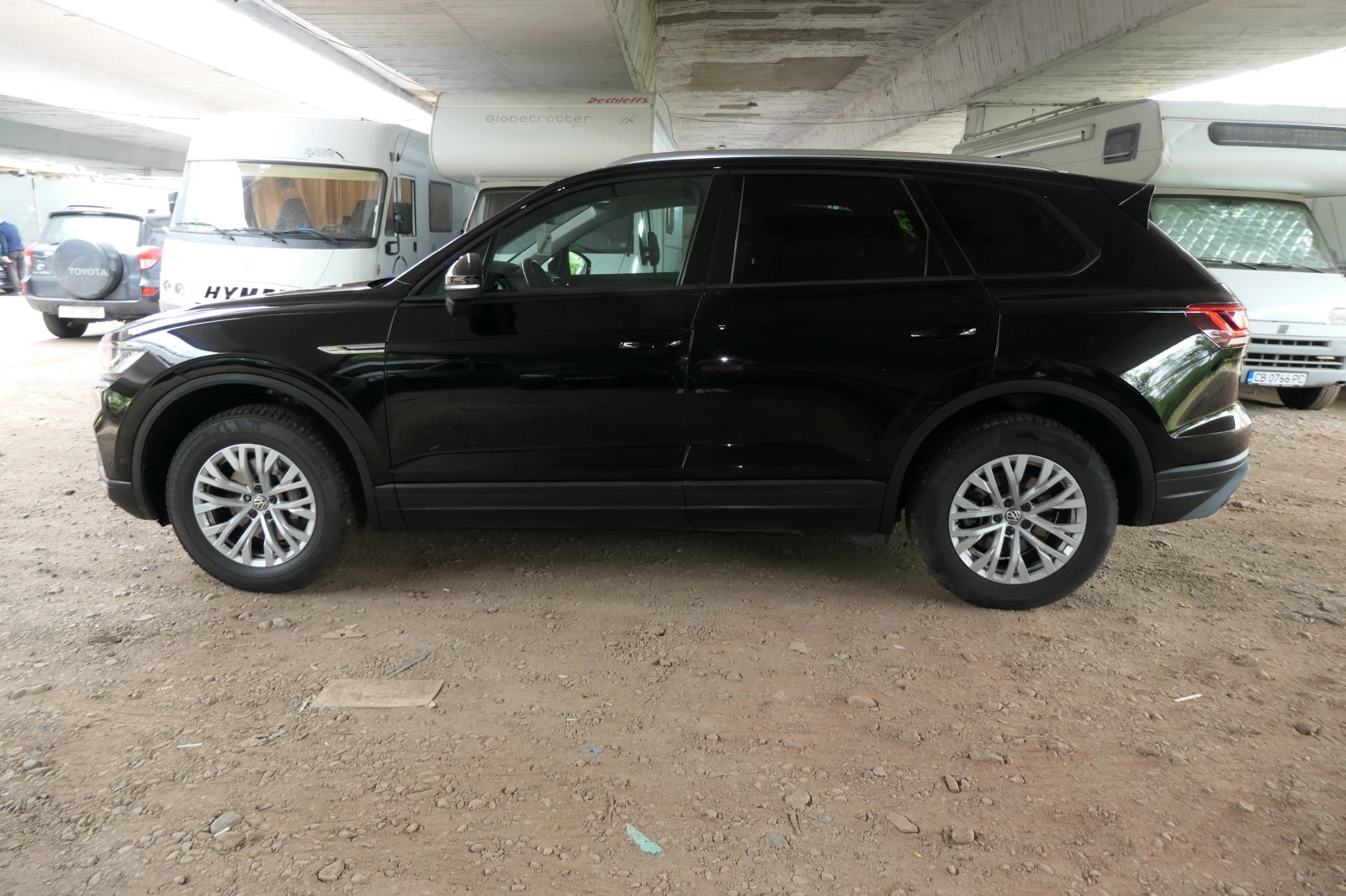 VW Touareg 3.0TDI 231кс ATMOSPHERE 4-MOTION НОВ - изображение 8