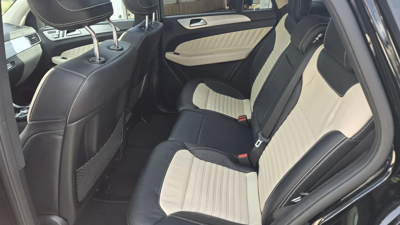 Mercedes-Benz GLE 350 COUPE Panorama AMG Paket - изображение 8
