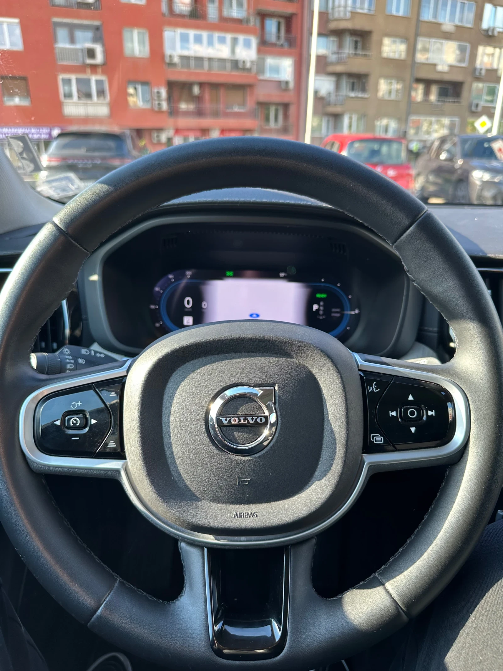 Volvo XC60 T8 Inscription Recharge - изображение 8