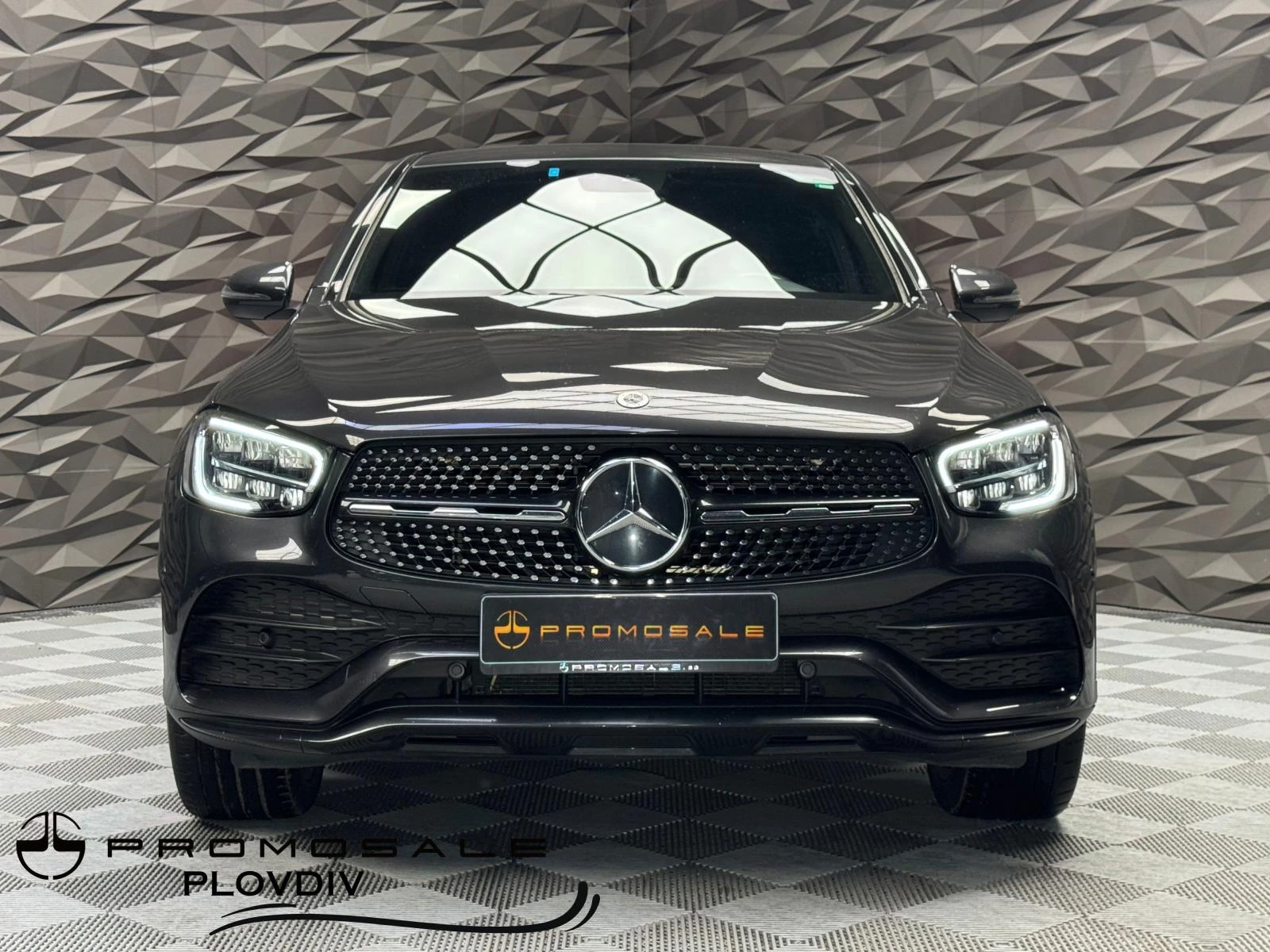 Mercedes-Benz GLC 300 de 4Matic Подгрев* Navi*  - изображение 2