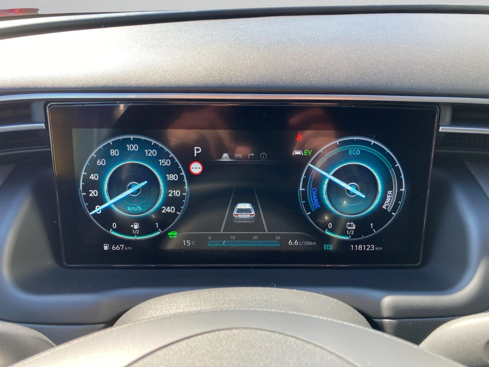 Hyundai Tucson 1.6TGI HEV 230HP AT6, снимка 15 - Автомобили и джипове - 54143097