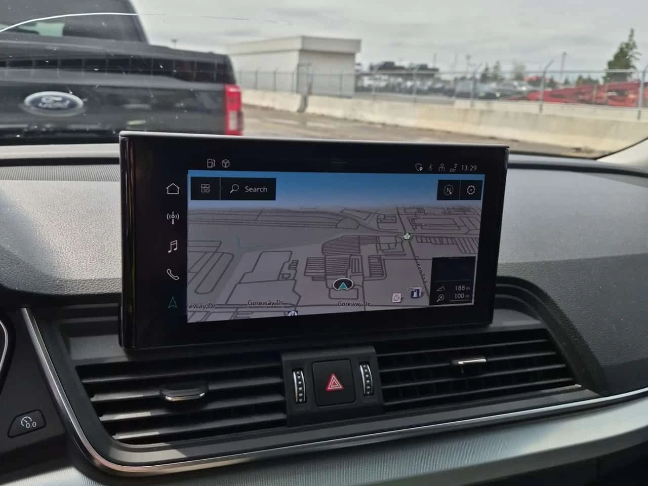 Audi Q5  | PROGRESSIV | DISTRONIC | ОБДУХВАНЕ | ДВА КЛЮЧА , снимка 11 - Автомобили и джипове - 54332384