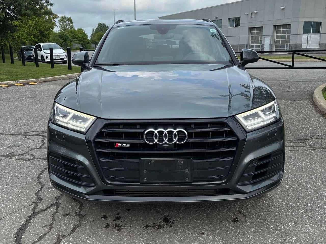 Audi SQ5 Technik | CARFAX | БЕЗ ПЪРВОНАЧАЛНА ВНОСКА, снимка 2 - Автомобили и джипове - 55138937