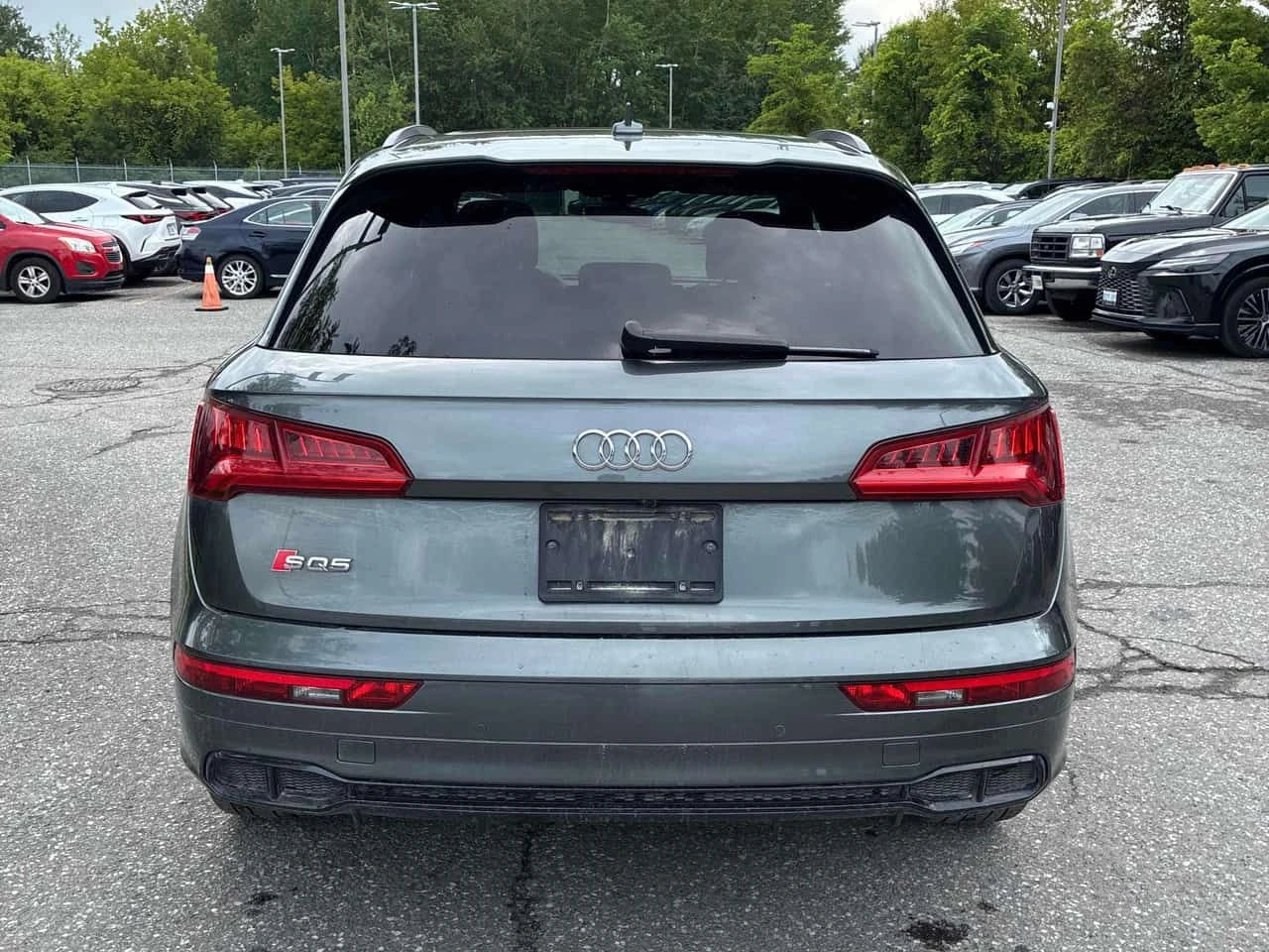 Audi SQ5 Technik | CARFAX | БЕЗ ПЪРВОНАЧАЛНА ВНОСКА, снимка 4 - Автомобили и джипове - 55138937
