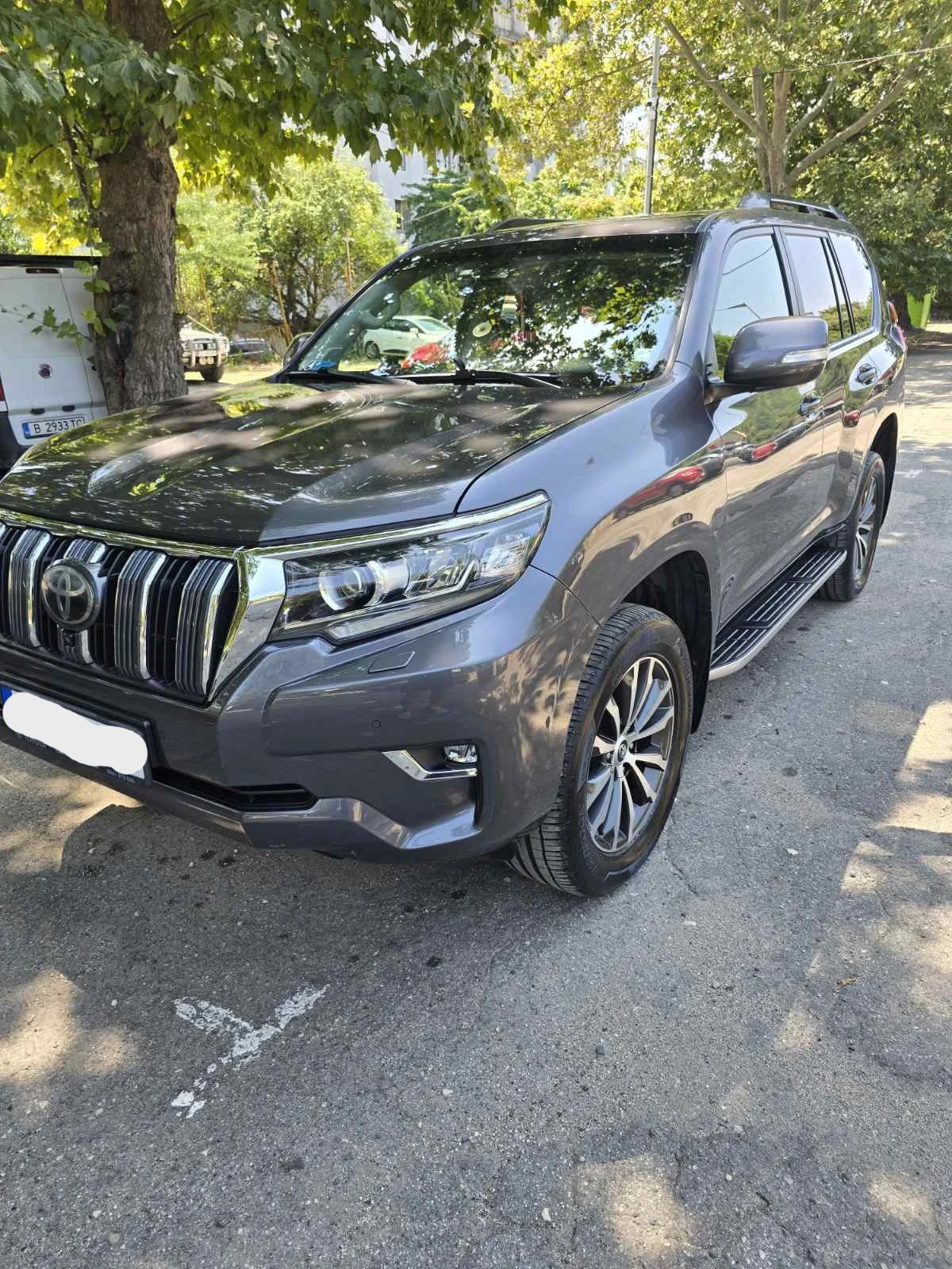 Toyota Land cruiser 2.8d, снимка 2 - Автомобили и джипове - 56104556