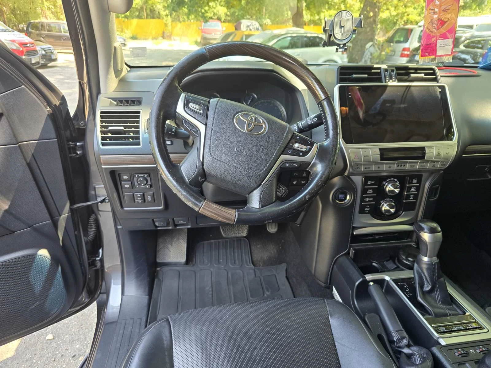 Toyota Land cruiser 2.8d, снимка 7 - Автомобили и джипове - 56104556