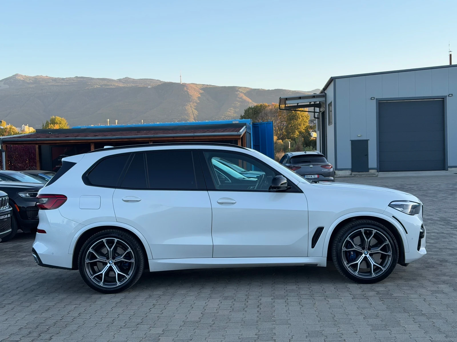 BMW X5 40i xDrive Shadow Line , снимка 4 - Автомобили и джипове - 56394390