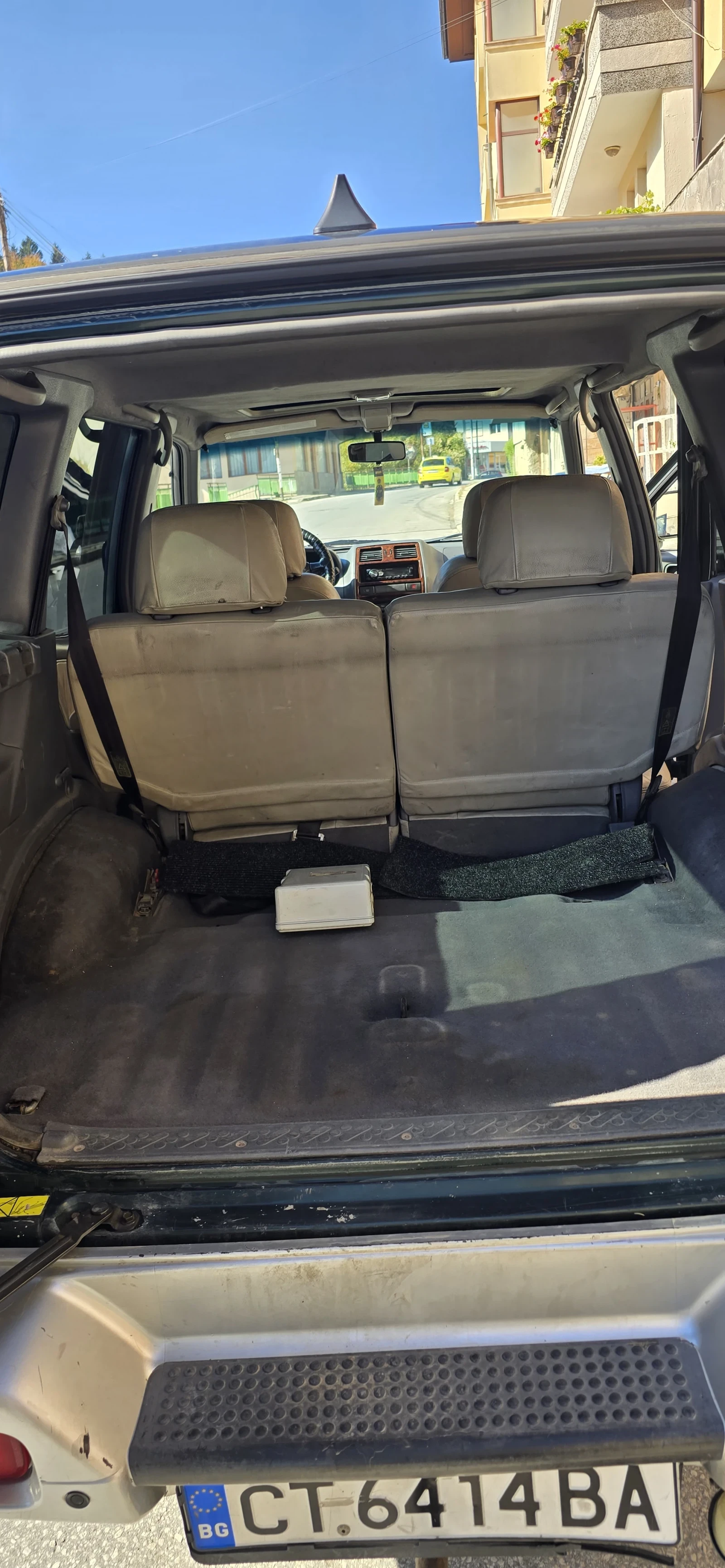Nissan Terrano, снимка 7 - Автомобили и джипове - 56599459