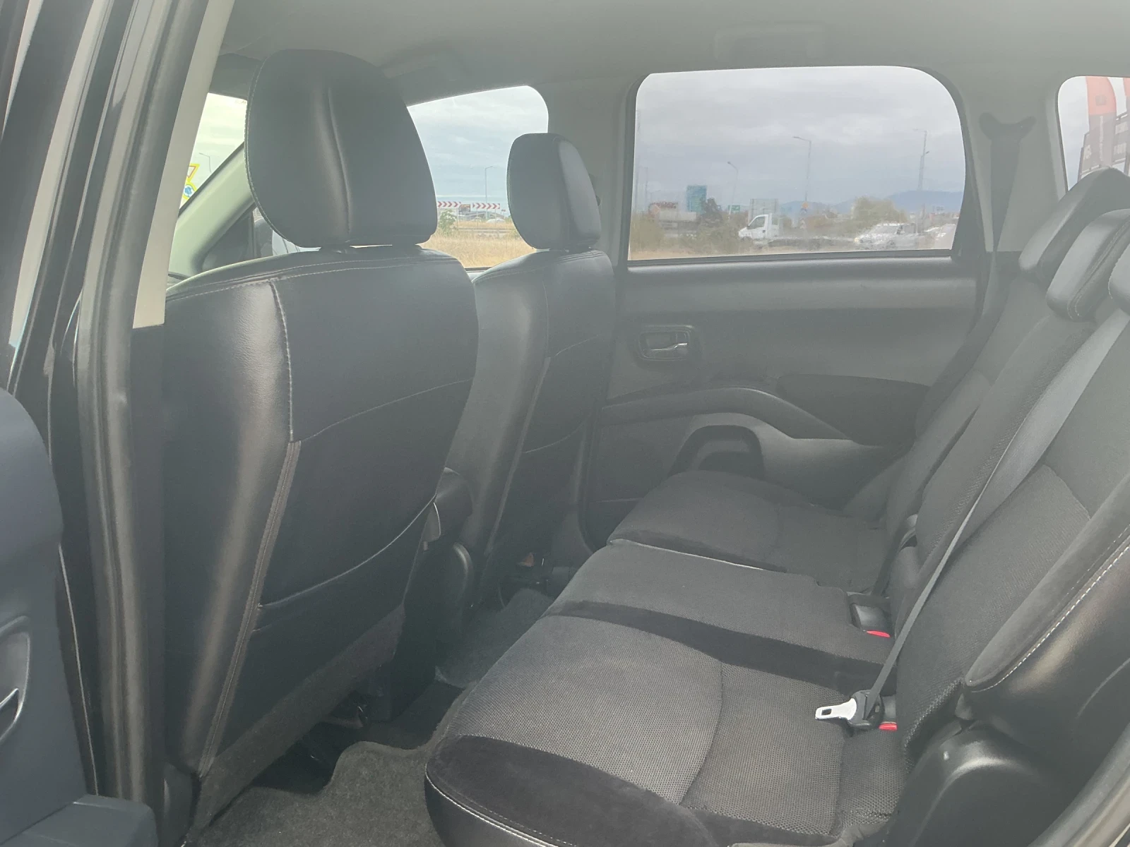 Peugeot 4007 2.2HDI, 4x4, снимка 11 - Автомобили и джипове - 56720631