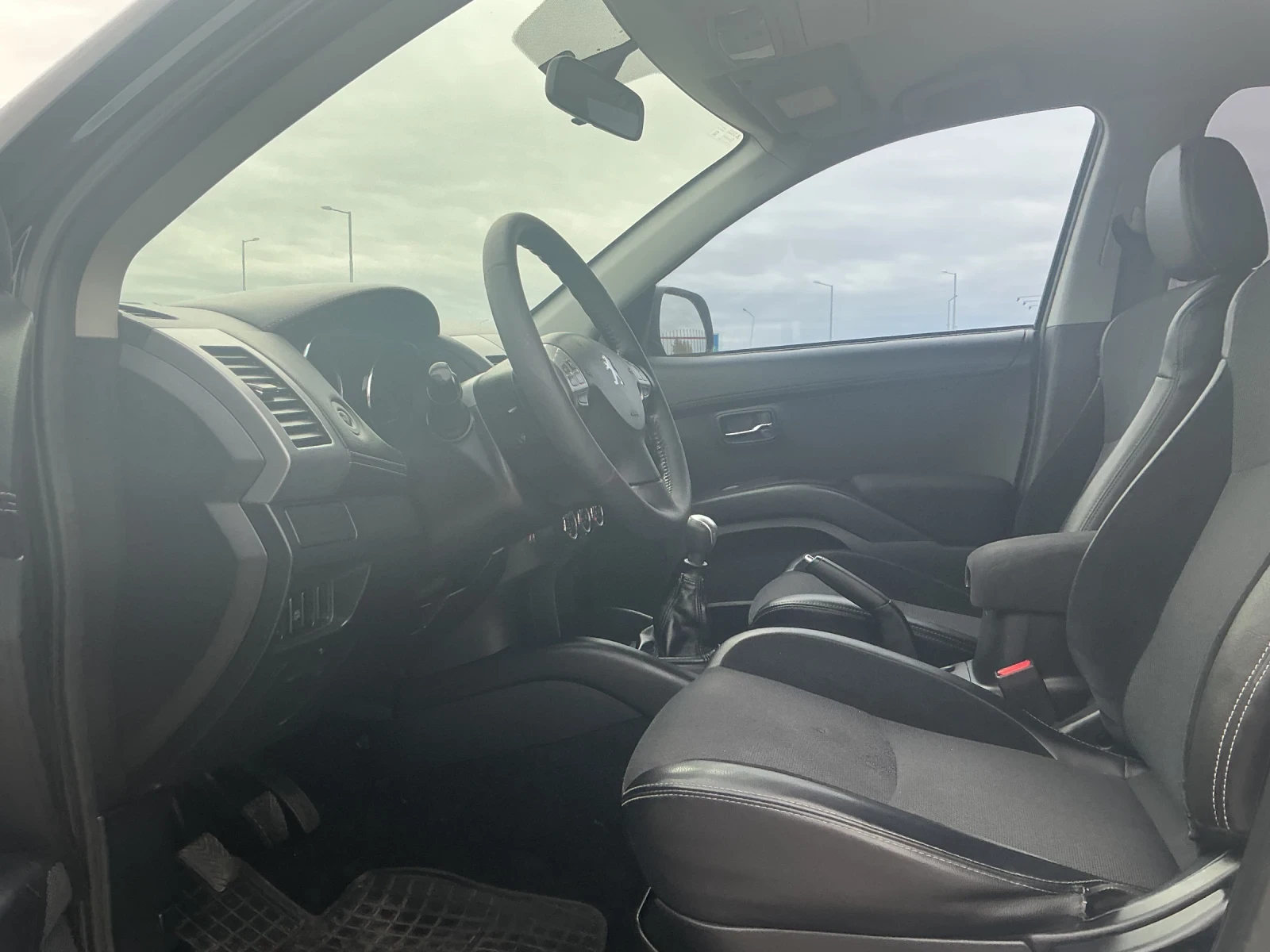 Peugeot 4007 2.2HDI, 4x4, снимка 9 - Автомобили и джипове - 56720631