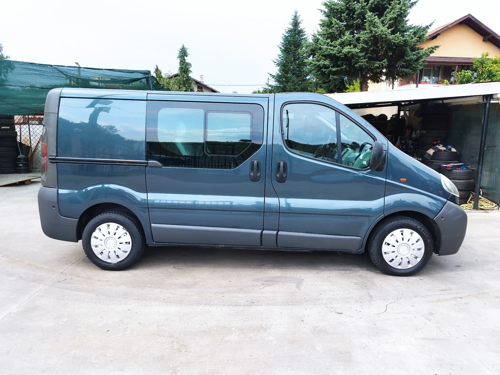 Opel Vivaro 1.9DTI - изображение 3