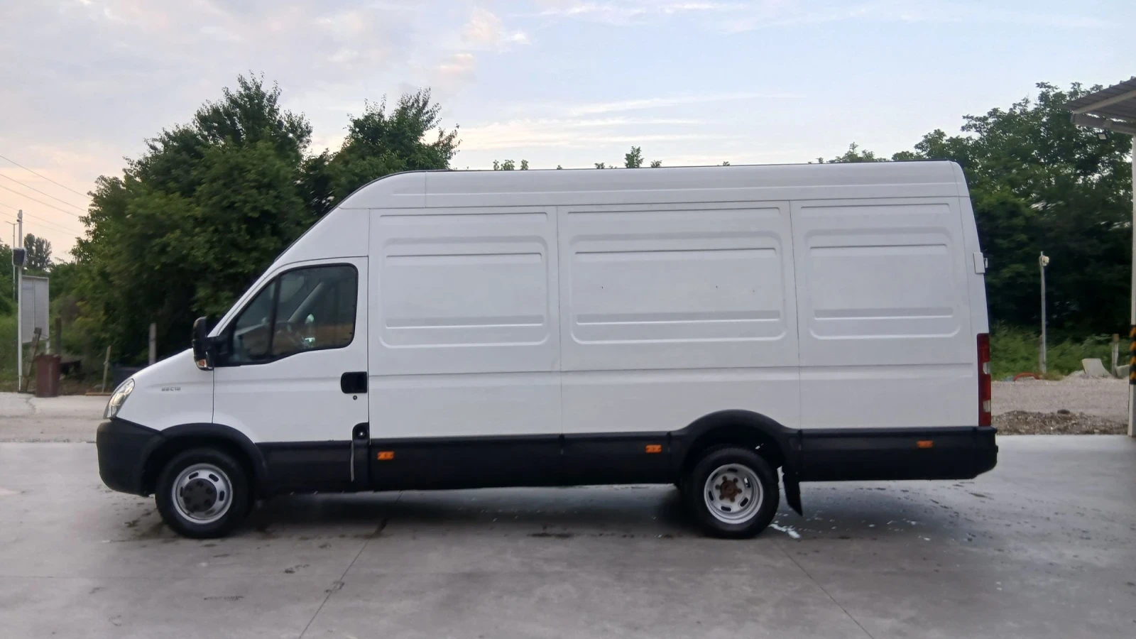 Iveco Daily 35C18, снимка 8 - Бусове и автобуси - 54795798