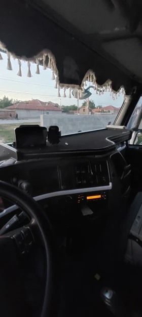 Volvo Fh 460 EEV, снимка 9