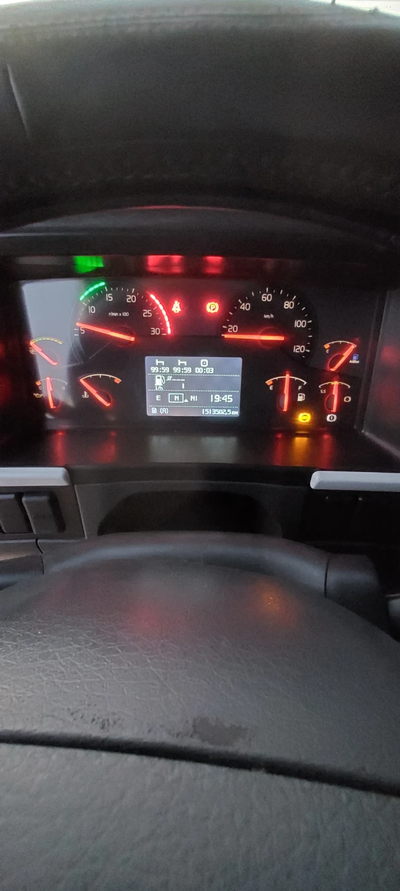 Volvo Fh 460 EEV, снимка 5 - Камиони - 53155150