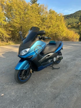  Yamaha T-max