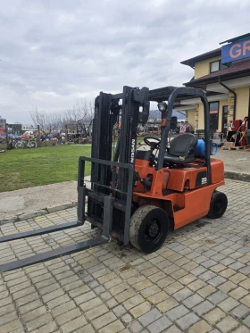 ����� �� �������� �� ������� Nissan ��������, � ������� ���������� 2.0���