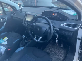 Peugeot 208 1.2 VTi, снимка 9