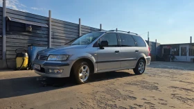 Mitsubishi Space wagon Газ, снимка 2