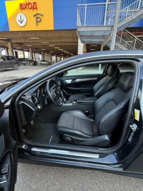 Mercedes-Benz C 220 AMG ТОП СЪСТОЯНИЕ! - 8750 € / 17113.51 лв. - 81542417 8