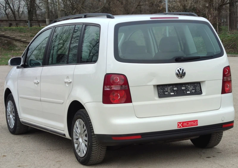 VW Touran 1.6I*102к.с*, снимка 4 - Автомобили и джипове - 41879272