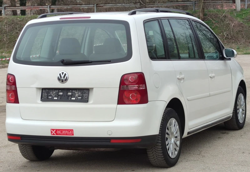 VW Touran 1.6I*102к.с*, снимка 6 - Автомобили и джипове - 41879272