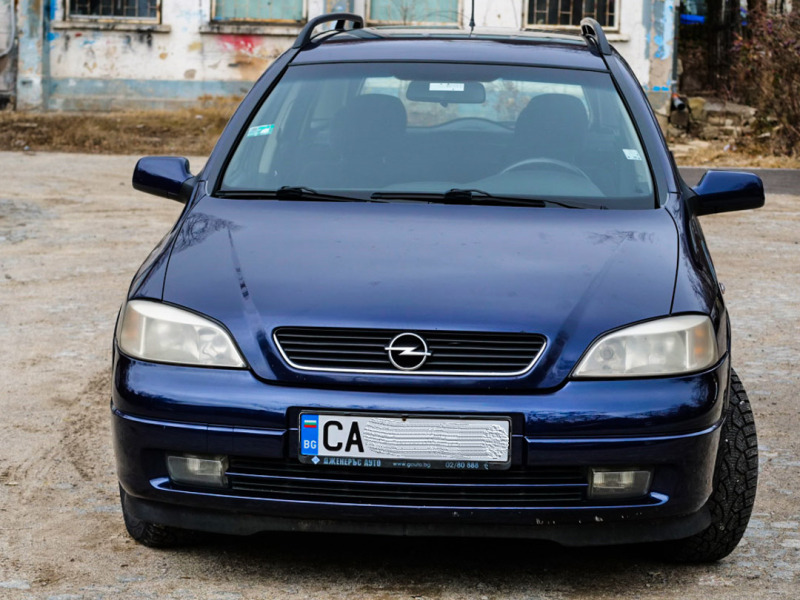 Opel Astra, снимка 1 - Автомобили и джипове - 45545313