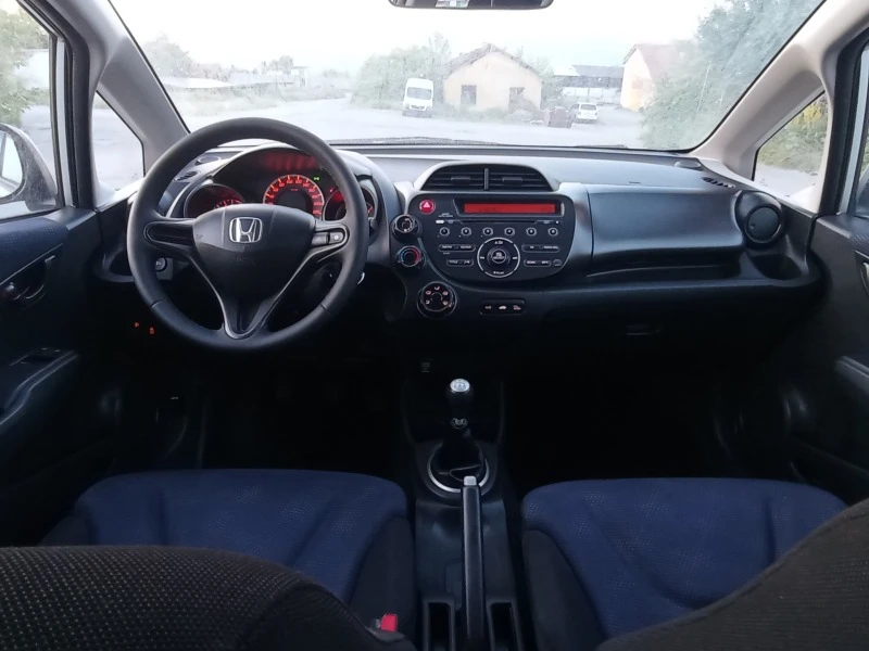 Honda Jazz 1.2vvti газов инжекцион, снимка 9 - Автомобили и джипове - 46110864