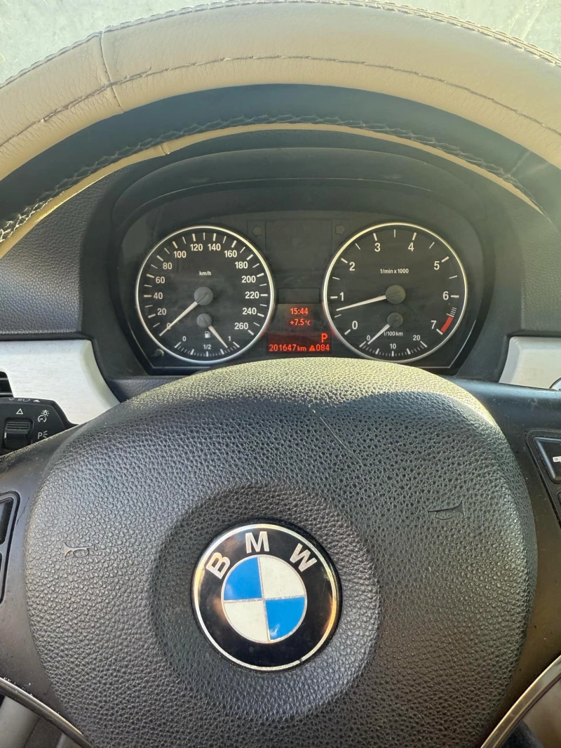 BMW 320, снимка 10 - Автомобили и джипове - 48731943