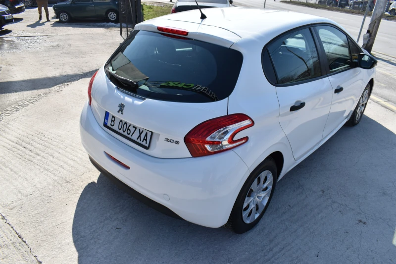 Peugeot 208, снимка 4 - Автомобили и джипове - 49303825