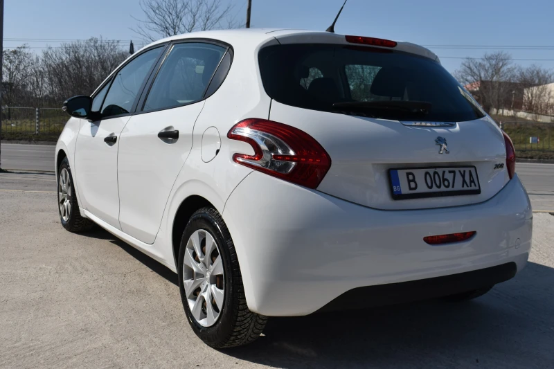 Peugeot 208, снимка 3 - Автомобили и джипове - 49303825