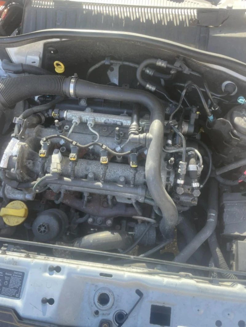 Opel Combo 1.3, снимка 4 - Автомобили и джипове - 52502789