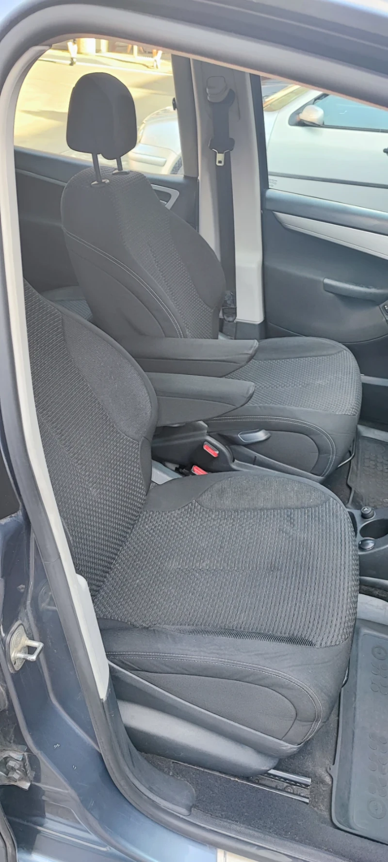 Citroen C4 Picasso 2.0 hdi, снимка 6 - Автомобили и джипове - 52761023