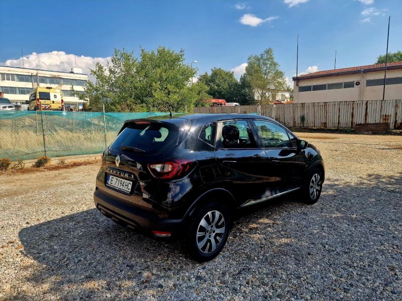 Renault Captur 1.5DCi, снимка 5 - Автомобили и джипове - 51891287