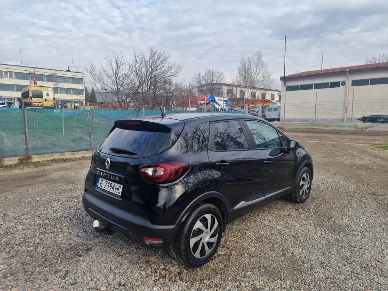 Renault Captur 1.5DCi, снимка 5 - Автомобили и джипове - 51891287