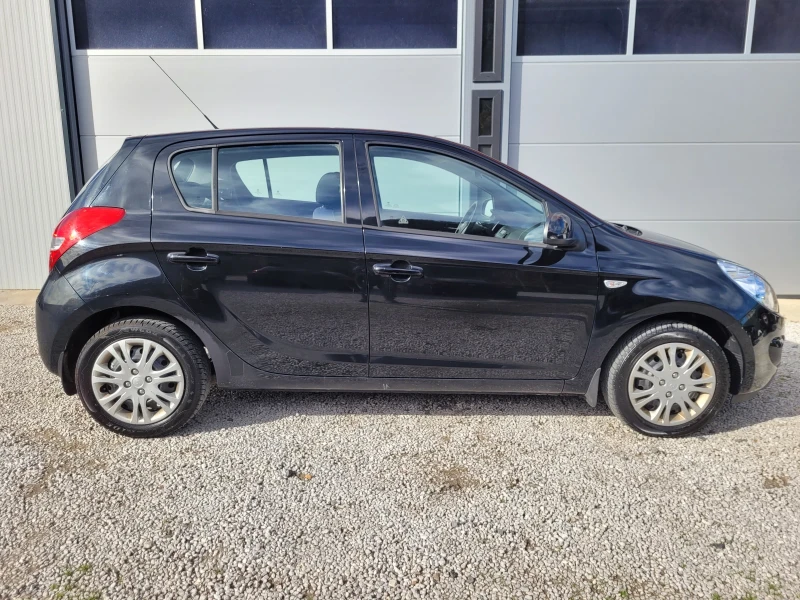 Hyundai I20 1.3 БЕНЗИН, снимка 4 - Автомобили и джипове - 52590973