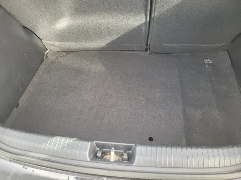 Hyundai I20 1.3 БЕНЗИН, снимка 12 - Автомобили и джипове - 52590973
