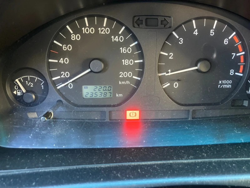 Mitsubishi Space star, снимка 2 - Автомобили и джипове - 52822995