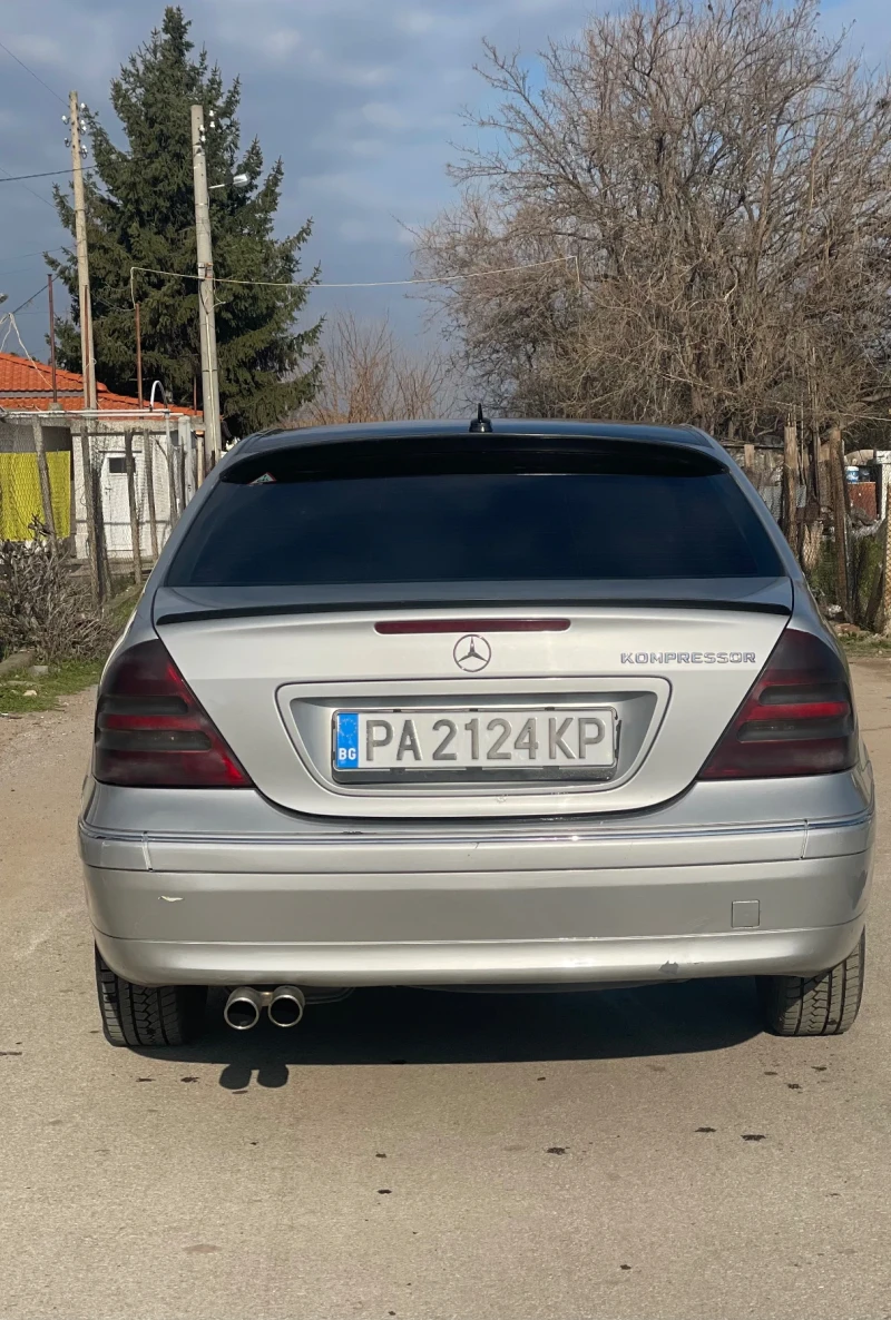 Mercedes-Benz C 200, снимка 3 - Автомобили и джипове - 52865210