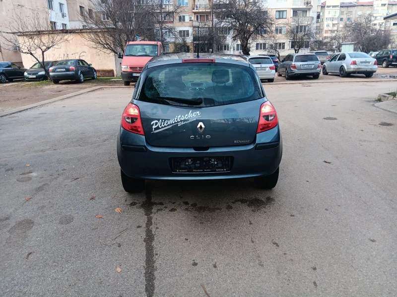 Renault Clio 1.5DCI, снимка 6 - Автомобили и джипове - 52927614