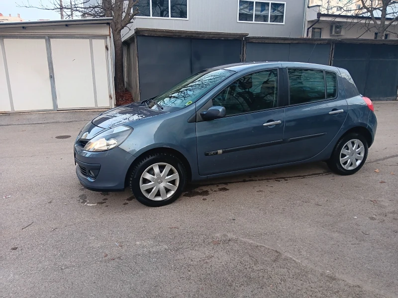 Renault Clio 1.5DCI, снимка 2 - Автомобили и джипове - 52927614