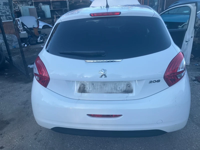 Peugeot 208 1.2 VTi, снимка 6 - Автомобили и джипове - 53117090