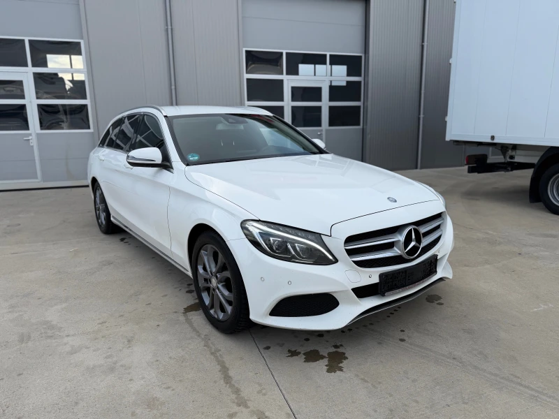 Mercedes-Benz C 220 FULL!ТОП!ГЕРМАНИЯ!, снимка 2 - Автомобили и джипове - 53596194