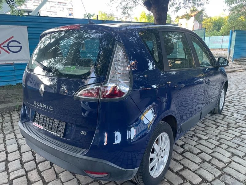 Renault Scenic 1.5dci, снимка 5 - Автомобили и джипове - 36779960