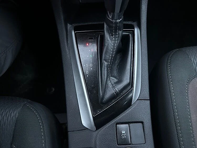 Toyota Corolla LE* АвтоКредит* (ЦЕНА ДО БГ), снимка 15 - Автомобили и джипове - 54068567