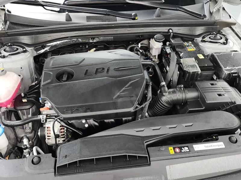 Kia K5 2.0 Lpi Trendy, снимка 6 - Автомобили и джипове - 55736486