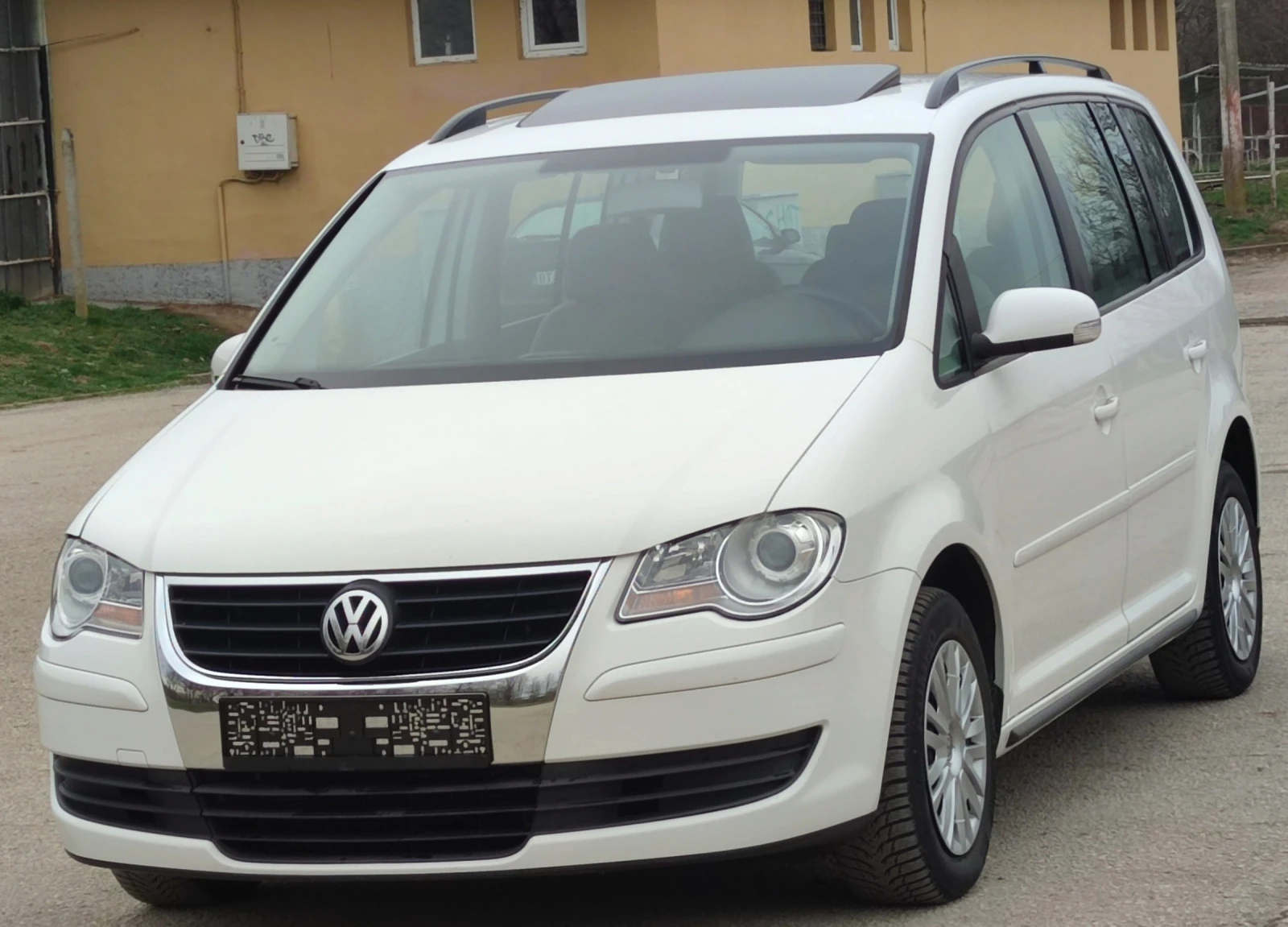 VW Touran 1.6I*102к.с* - изображение 3