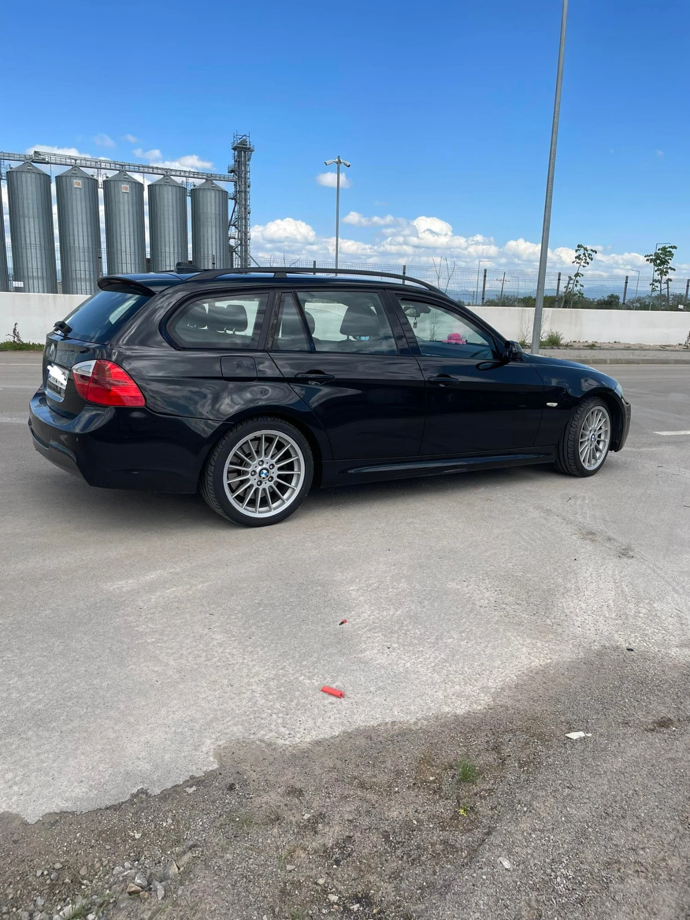 BMW 330 Е91 - изображение 9