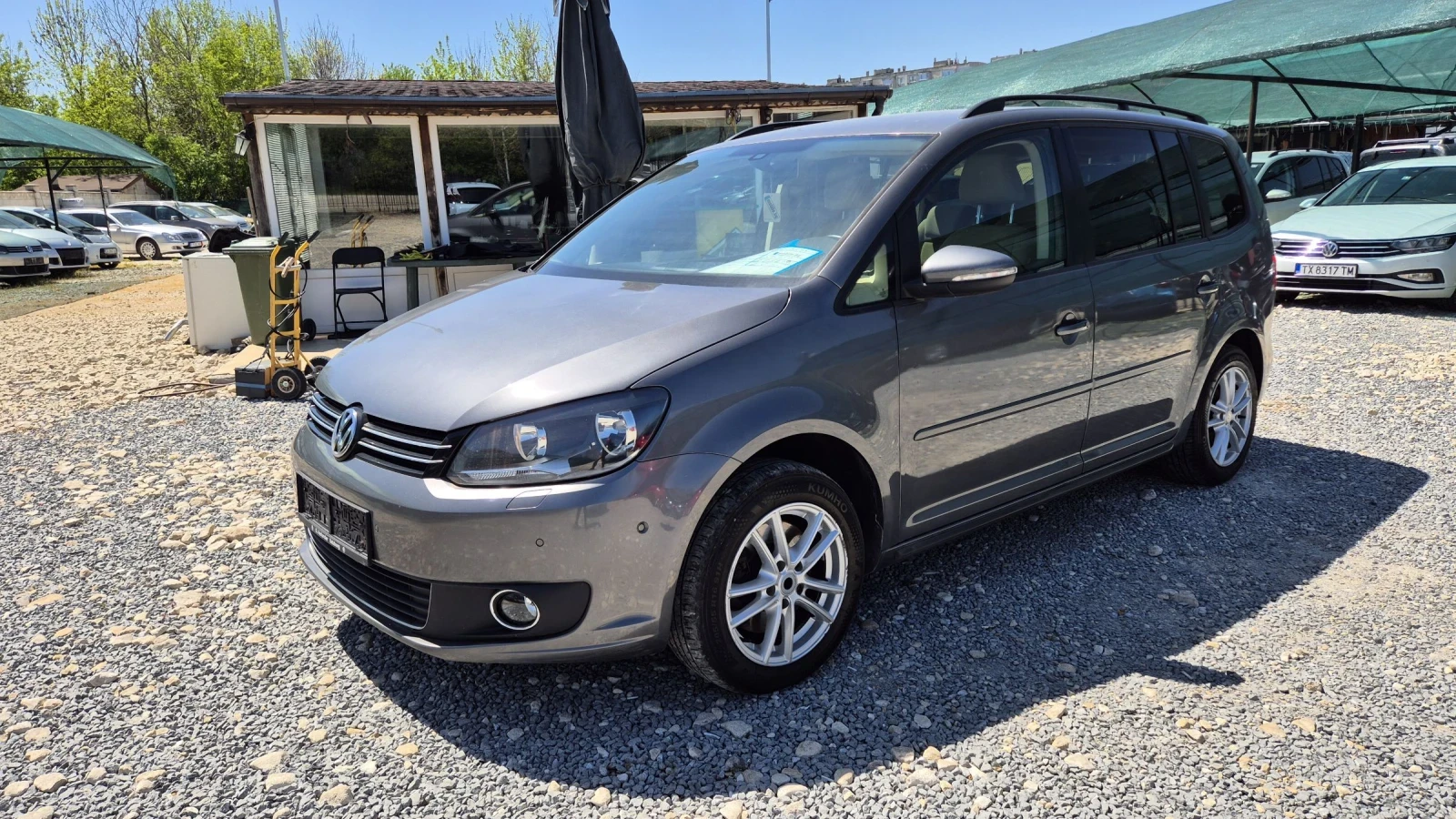 VW Touran 2.0TDI - изображение 2