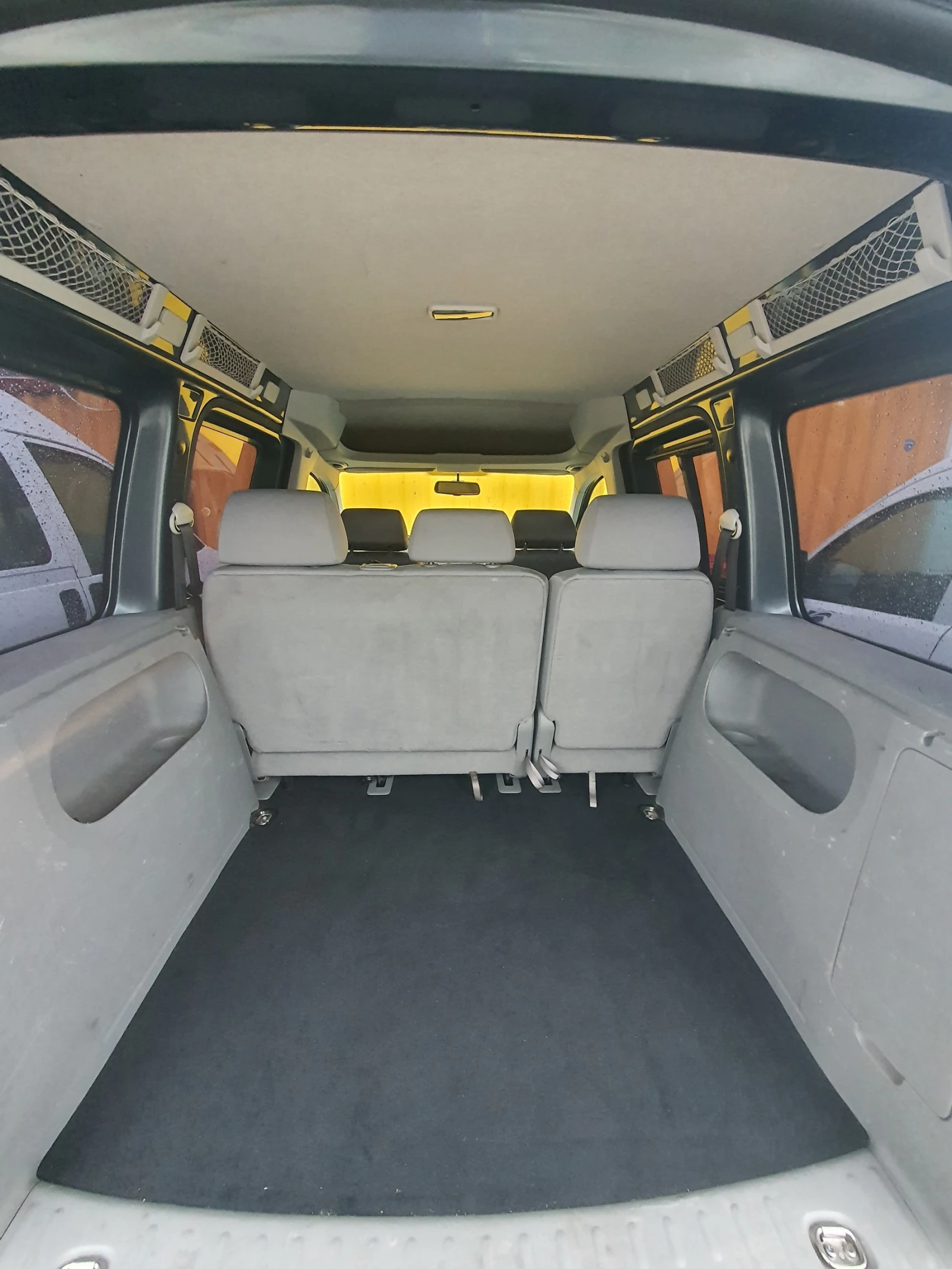 VW Caddy Life 1, 6 - изображение 6